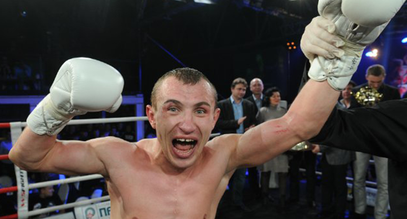 ЮРИЙ ЖУКОВСКИЙ ЗАВОЕВАЛ ТИТУЛ ЧЕМПИОНА МИРА ПО КИКБОКСИНГУ